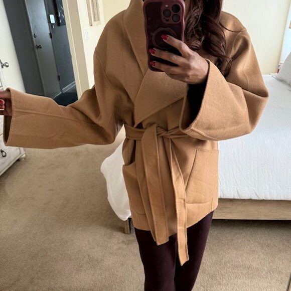 LAMARQUE Mekia Belted Double-Face Wool Oversized Wrap Coat - Picture 5 of 16